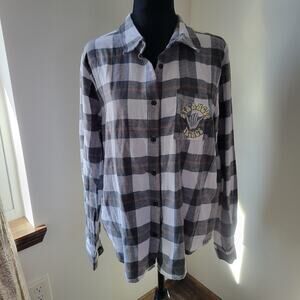 Stranger Things Flannel Women's Large Button Up Long Sleeve Shirt Gray White